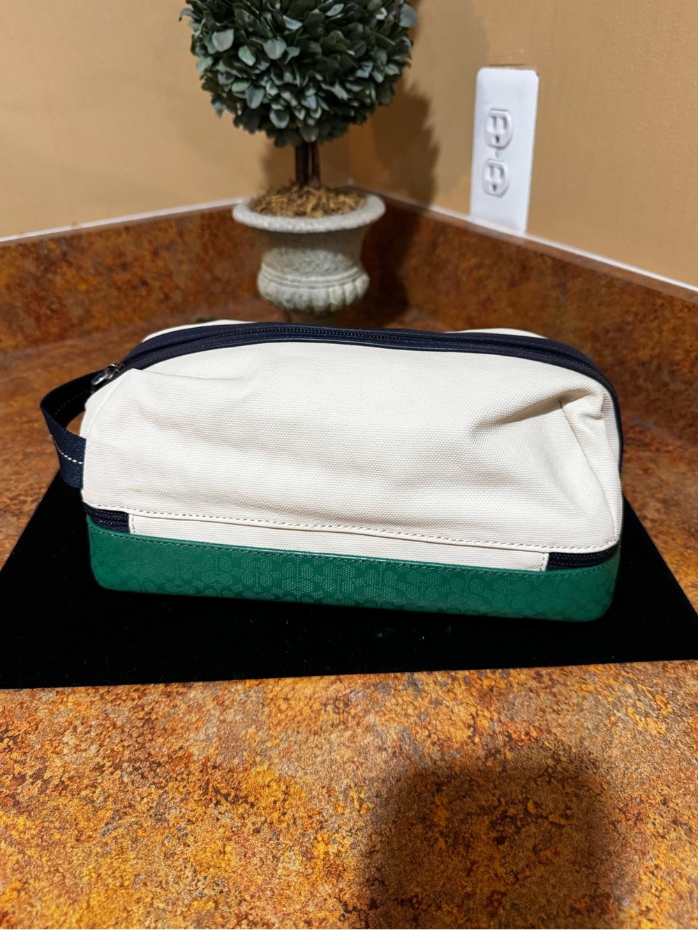 NWOT Coach Heritage Colorblock Double Zip Toiletry Bag Dopp Kit - Picture 3 of 7